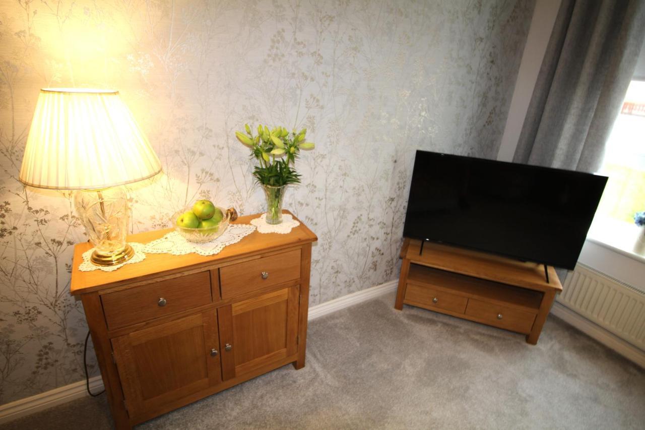 Ashington - 2 Bedroom House - Beautifully Decorated & Furnished - Large Garden Exterior foto