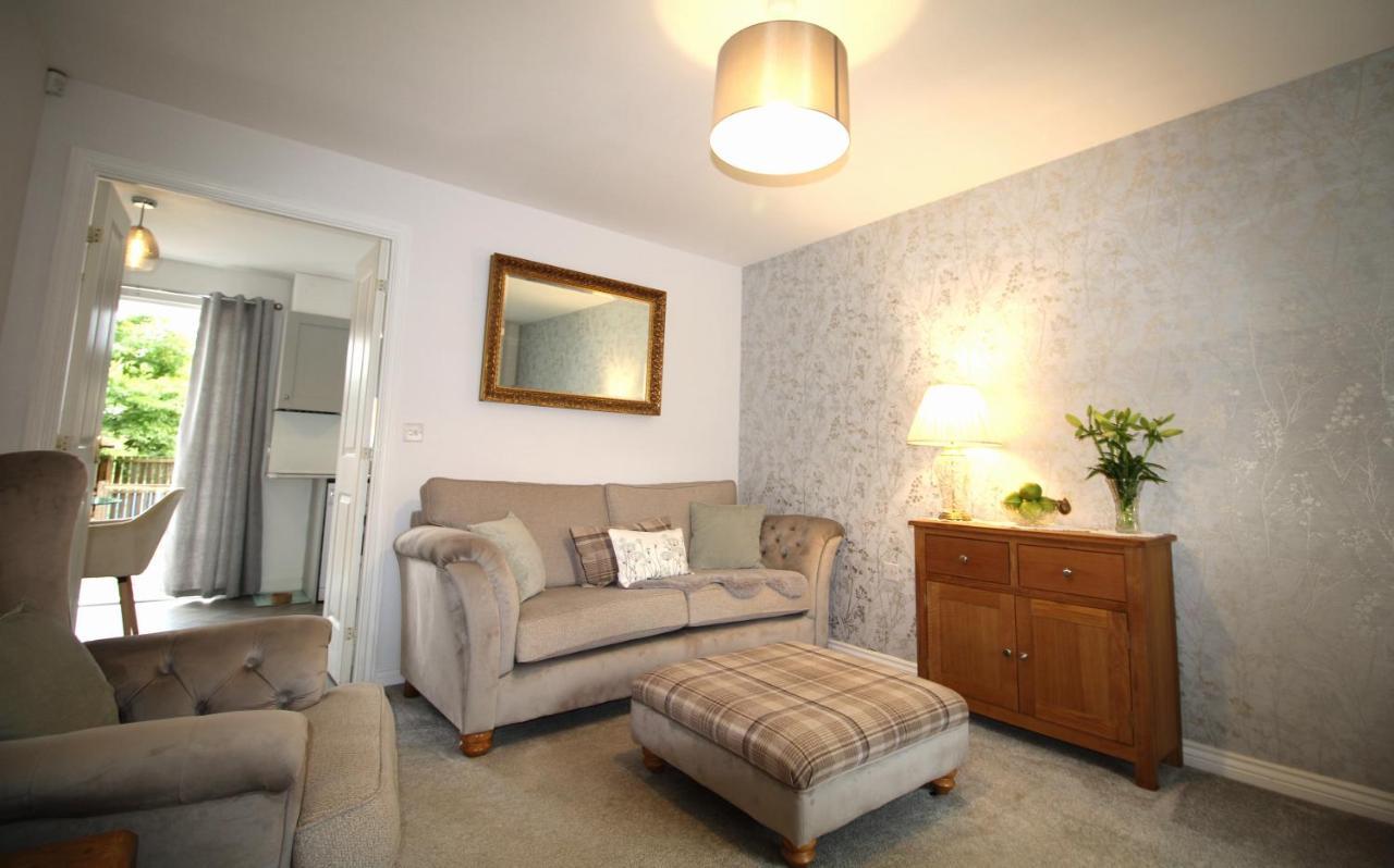 Ashington - 2 Bedroom House - Beautifully Decorated & Furnished - Large Garden Exterior foto