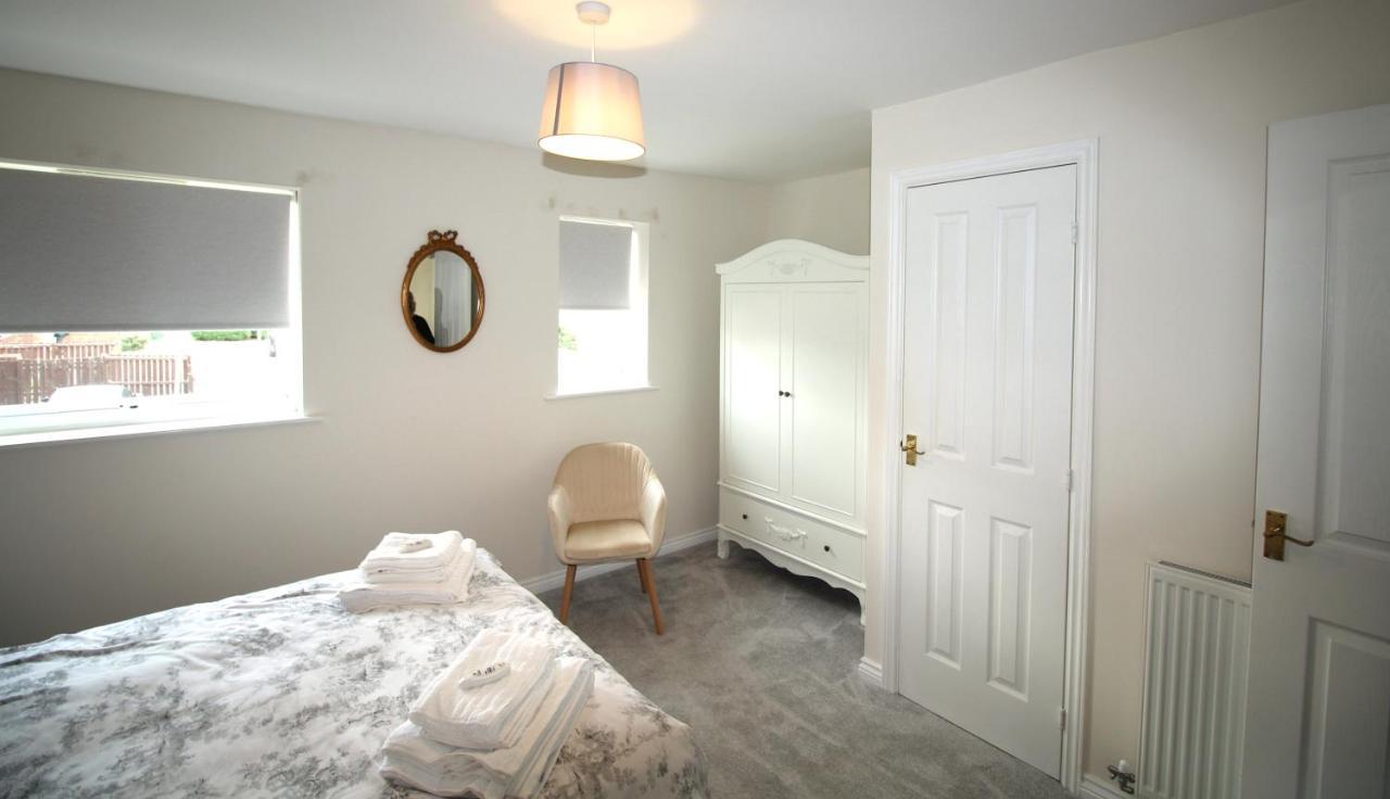 Ashington - 2 Bedroom House - Beautifully Decorated & Furnished - Large Garden Exterior foto