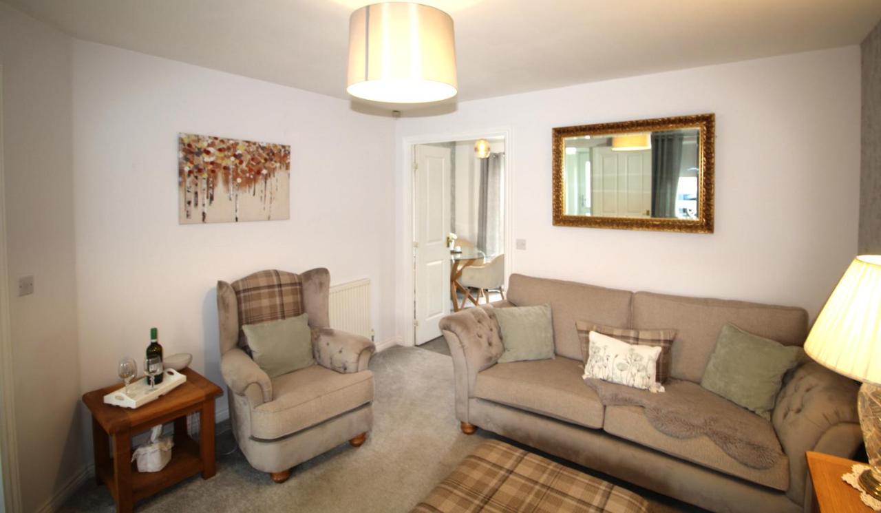 Ashington - 2 Bedroom House - Beautifully Decorated & Furnished - Large Garden Exterior foto