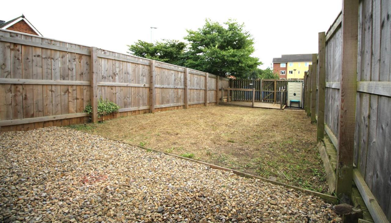 Ashington - 2 Bedroom House - Beautifully Decorated & Furnished - Large Garden Exterior foto